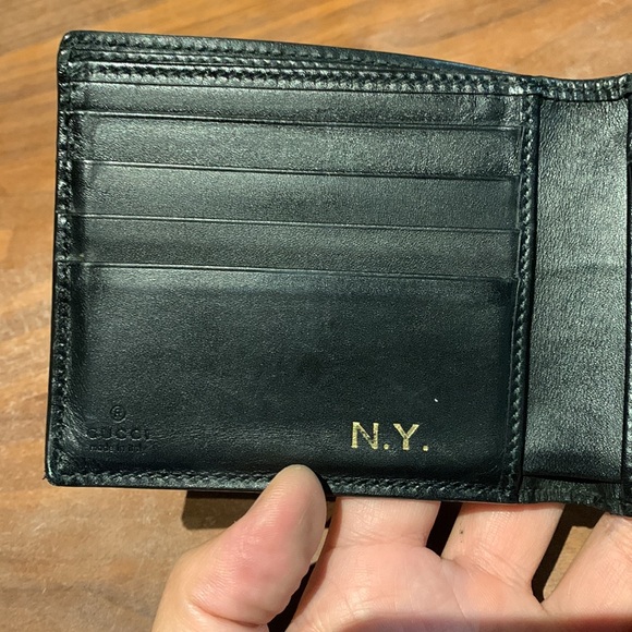 Gucci GG Supreme Wolf Bifold Small Wallet - Picture 7 of 13